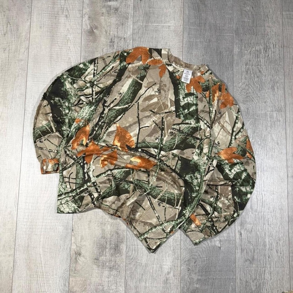 Vintage Y2K emo grunge realtree style aop camo long sleeve pocket t shirt